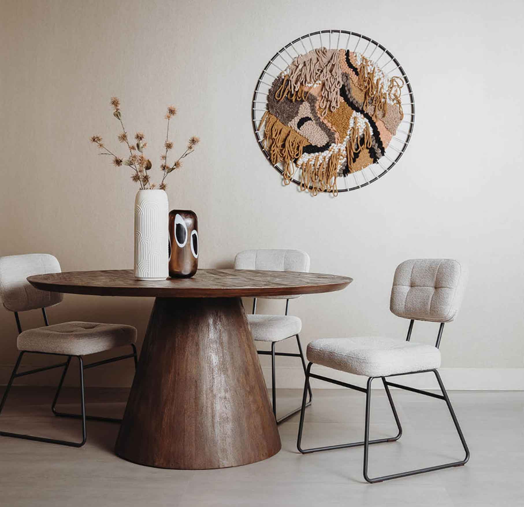 Eettafel Premana rond - bruin