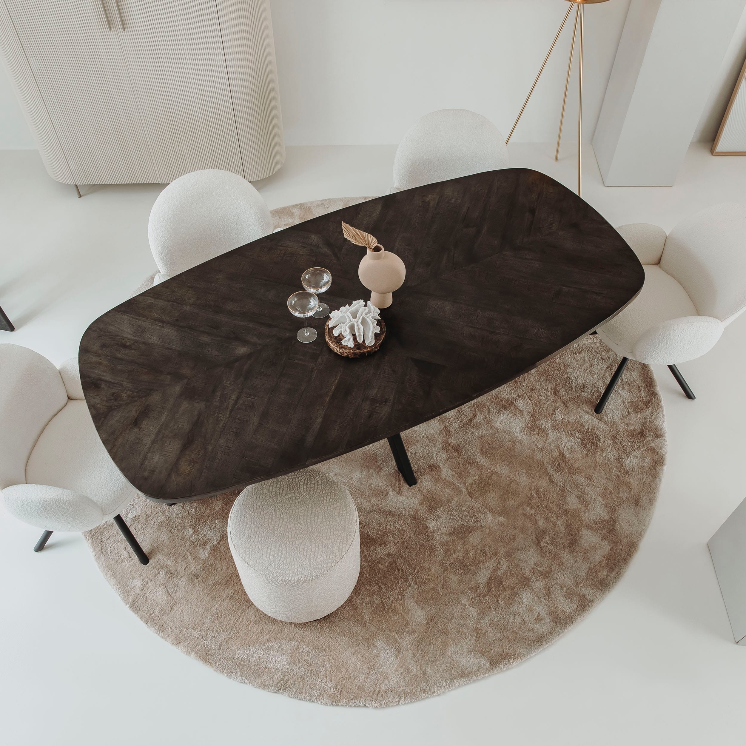 Eettafel Silvi olijfbruin